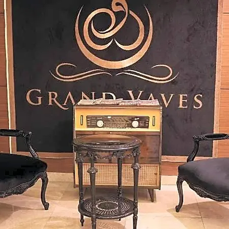 Hotel Grand Vaves